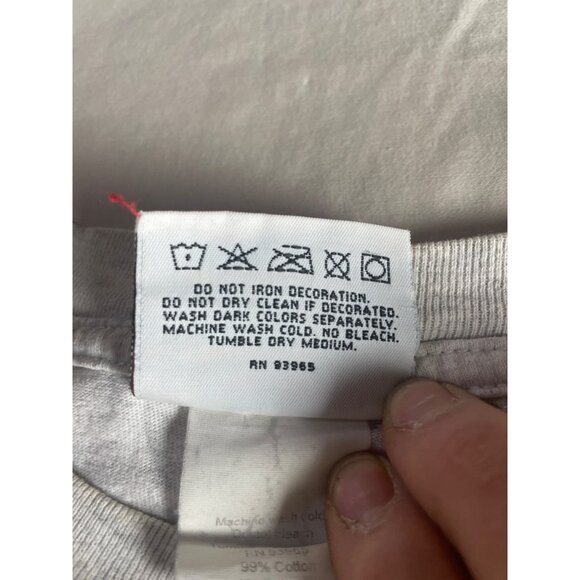 2004 NASCAR Racing T Shirt Size L White 99 Percent Cotton 1 Percent Polyester Me - Picture 2 of 5